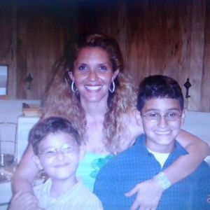 Meet your Posher, Evelyn